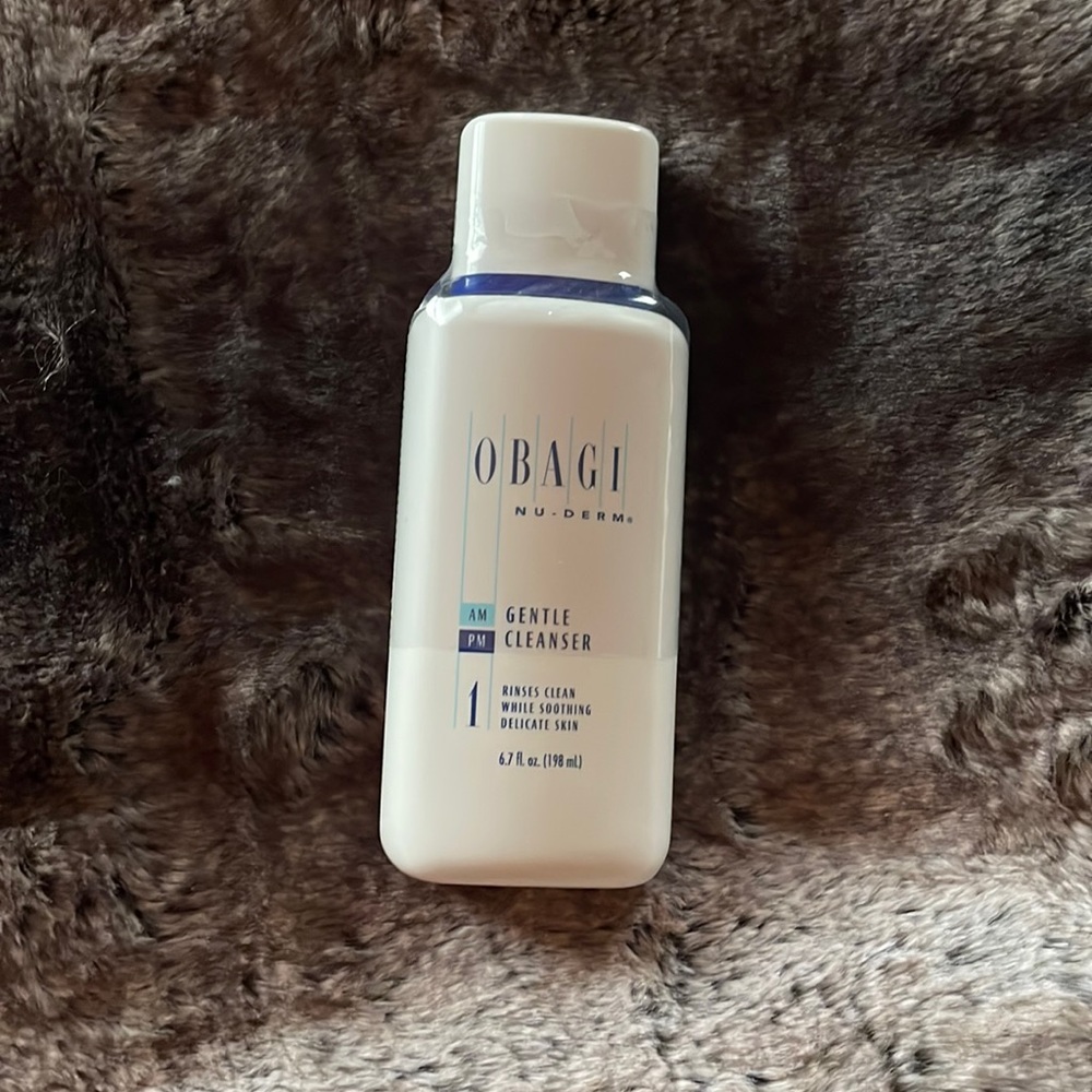 OBAGE genial cleanser Brand New , Sealed container